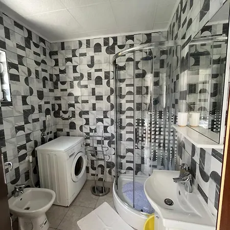 Apartment Eri Primosten Exterior photo