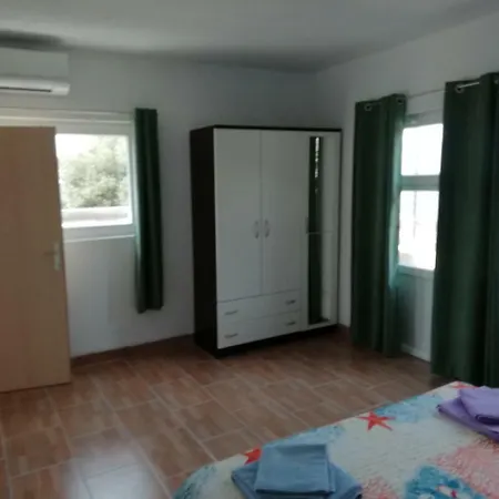 Apartment Eri Primosten Exterior photo